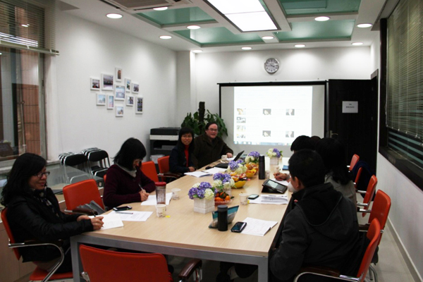 第二届外语写作研究圆桌会议成功举办