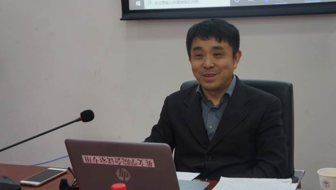 说明: D:\李子丹\新闻和照片\2019\12.20王展鹏讲座\DSC00007.JPG